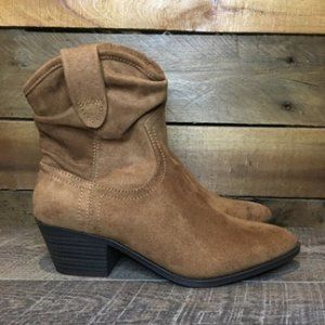 NEW Women’s ESPRIT Polina Pleated Western Bootie